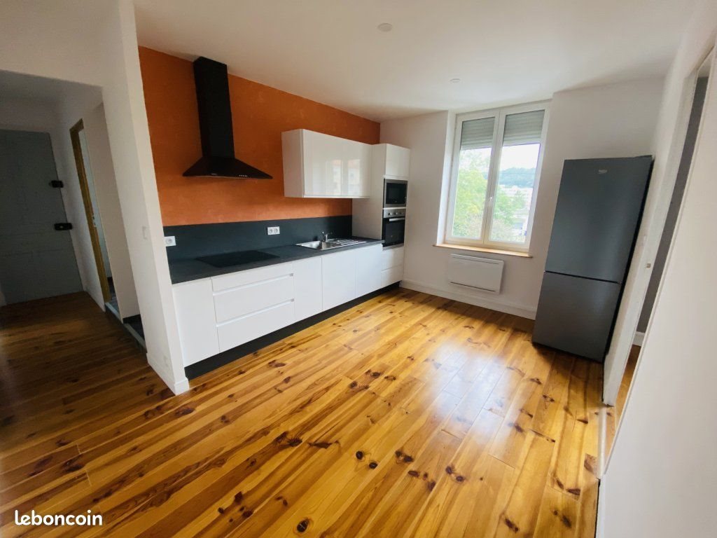 Appartement à louer, 40m², Saint-Étienne