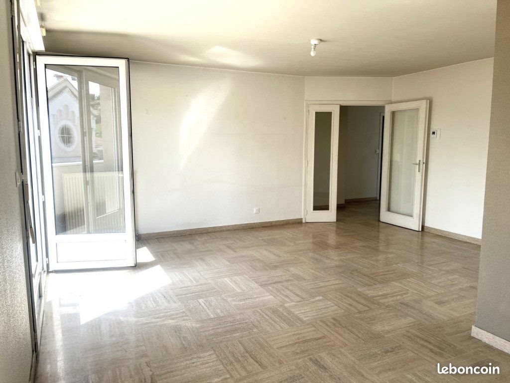 Appartement à vendre, 92m², L'Etrat