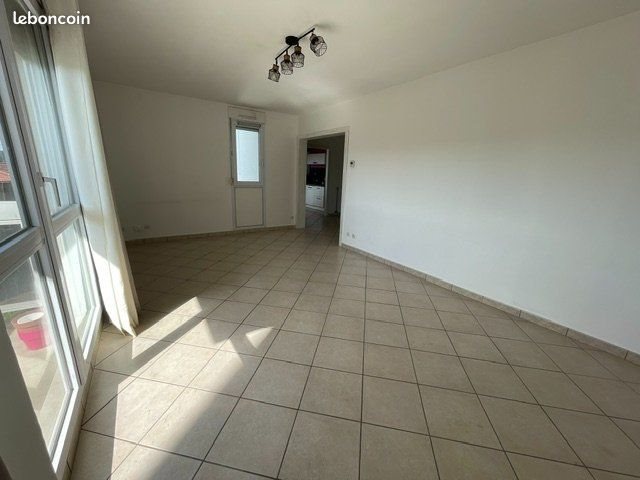 Appartement à louer, 80m², Saint-Etienne