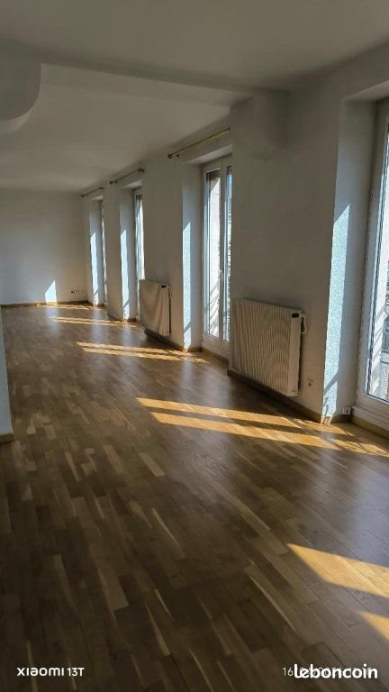 Appartement à louer, 197m², Saint-Étienne