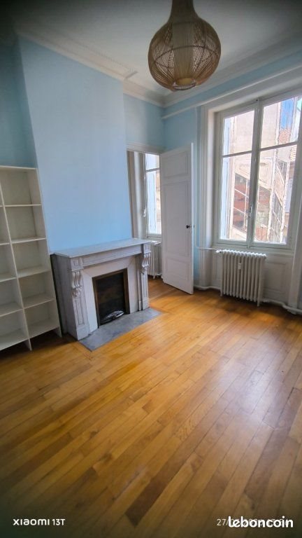 Appartement à louer, 191m², Saint-Etienne