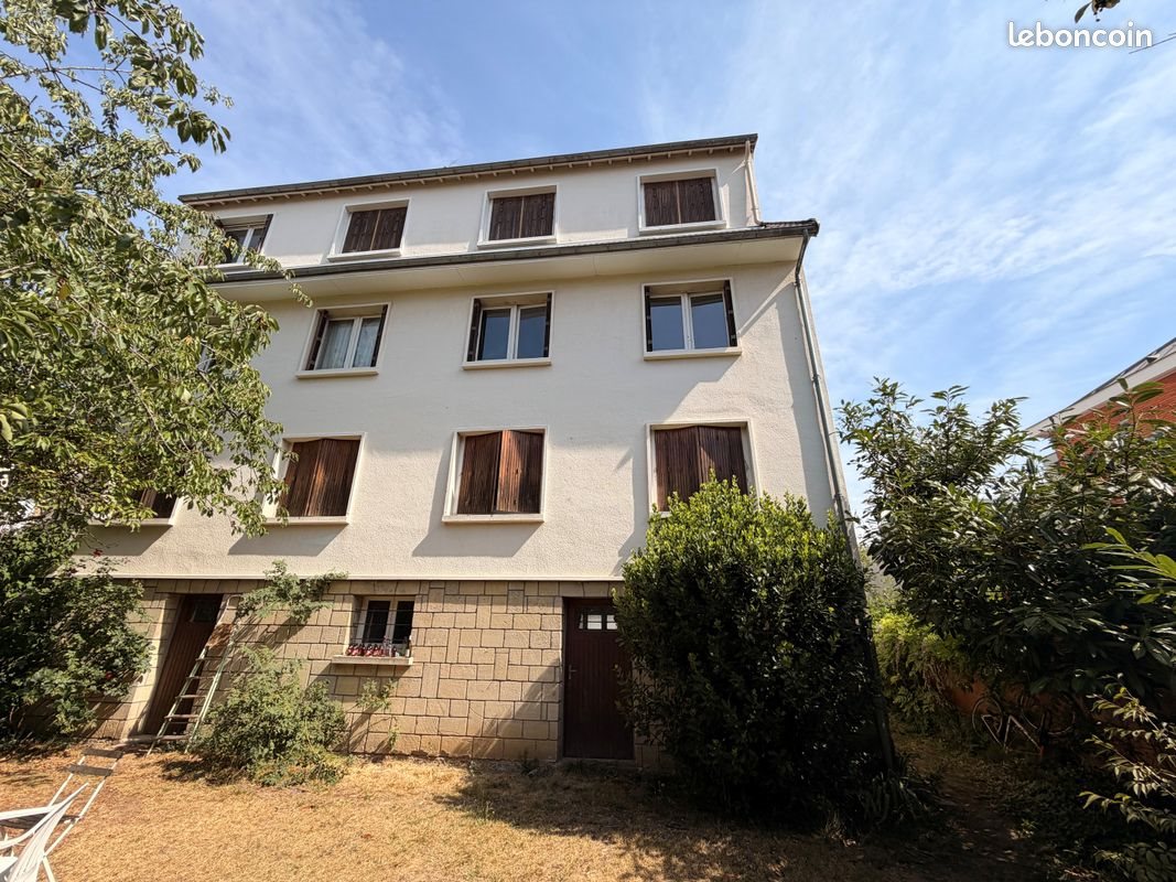 Appartement à louer, 84m², Versailles