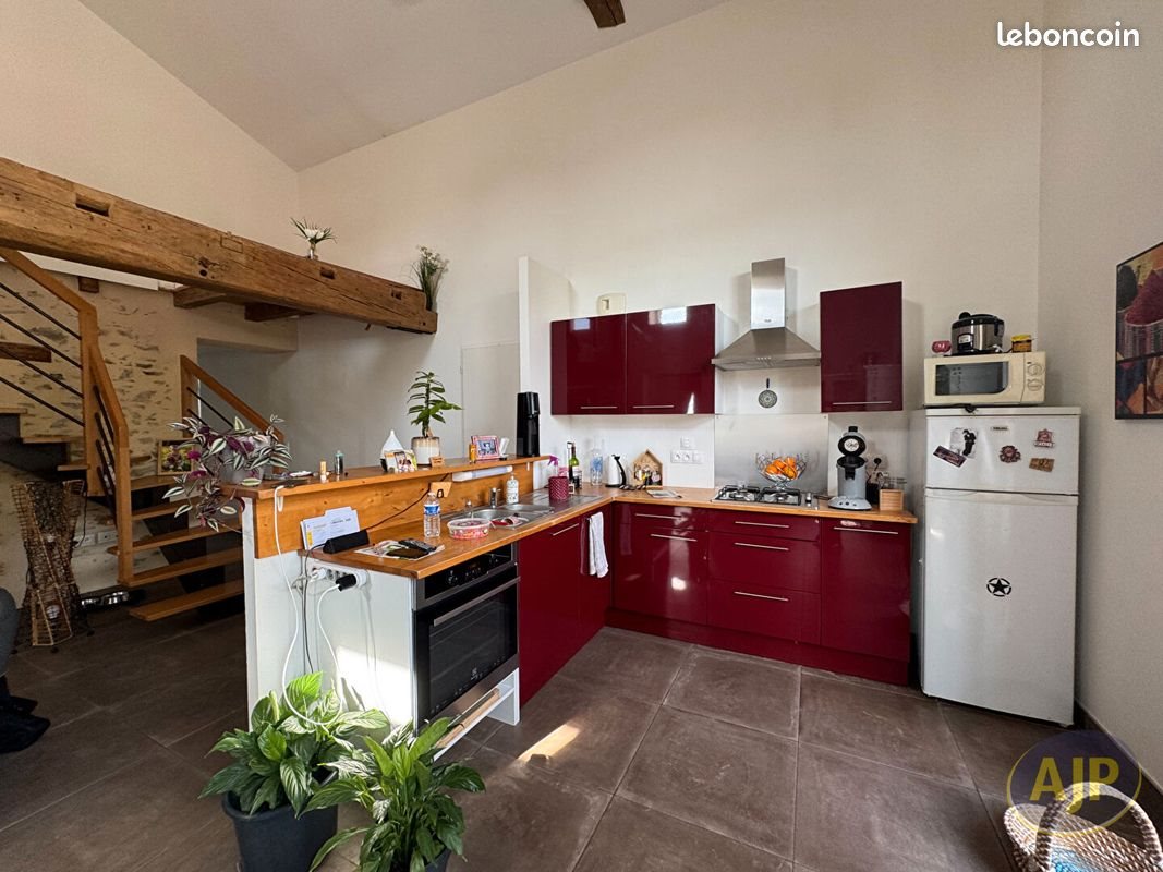Maison à louer, 105m², Vieillevigne