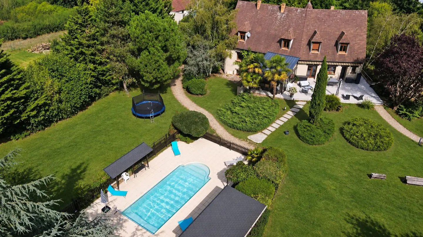 Maison à vendre, 233m², Saint-Gondon