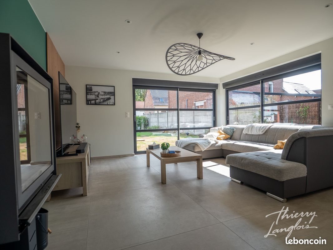Maison à vendre, 258m², Mouchin