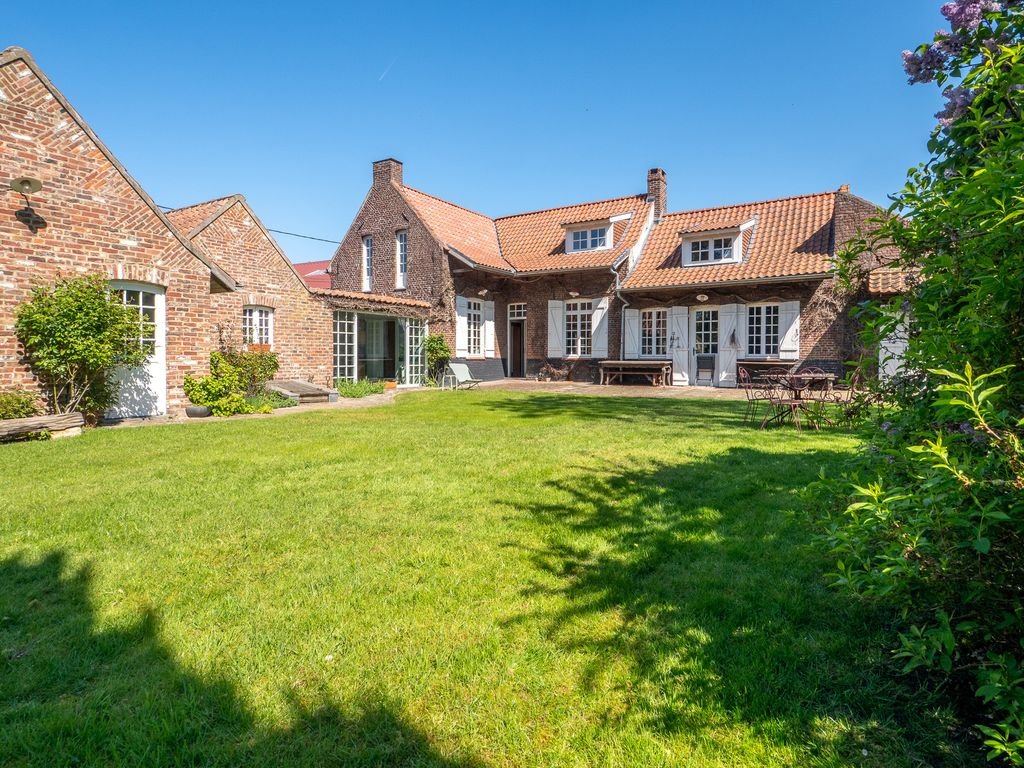 Maison à vendre, 197m², Avelin