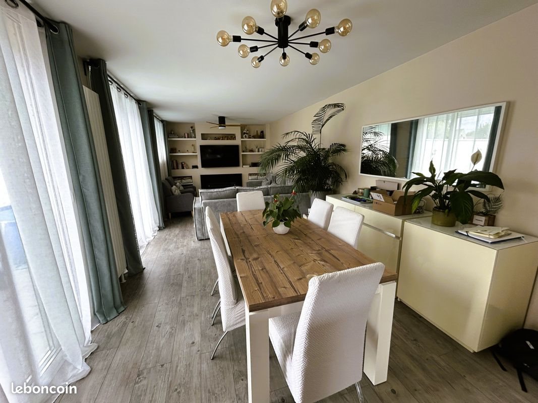 Maison à vendre, 90m², Pont-Sainte-Maxence