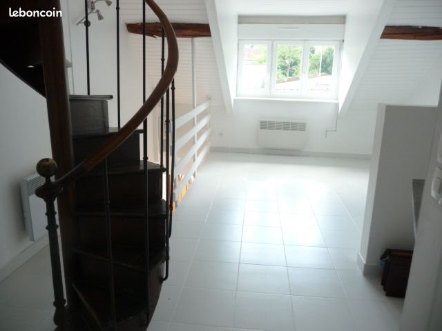 Appartement à louer, 27m², Pont-Sainte-Maxence