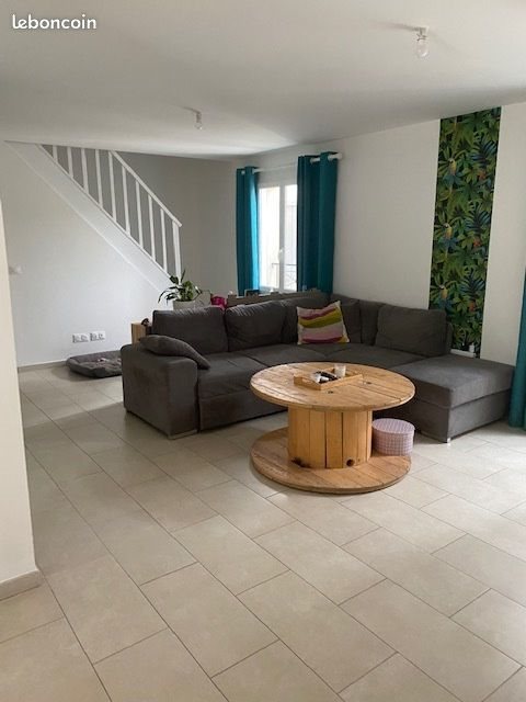 Maison à louer, 90m², Pont-Sainte-Maxence