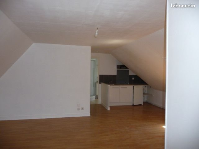 Appartement à louer, 47m², Saint-Martin-Longueau