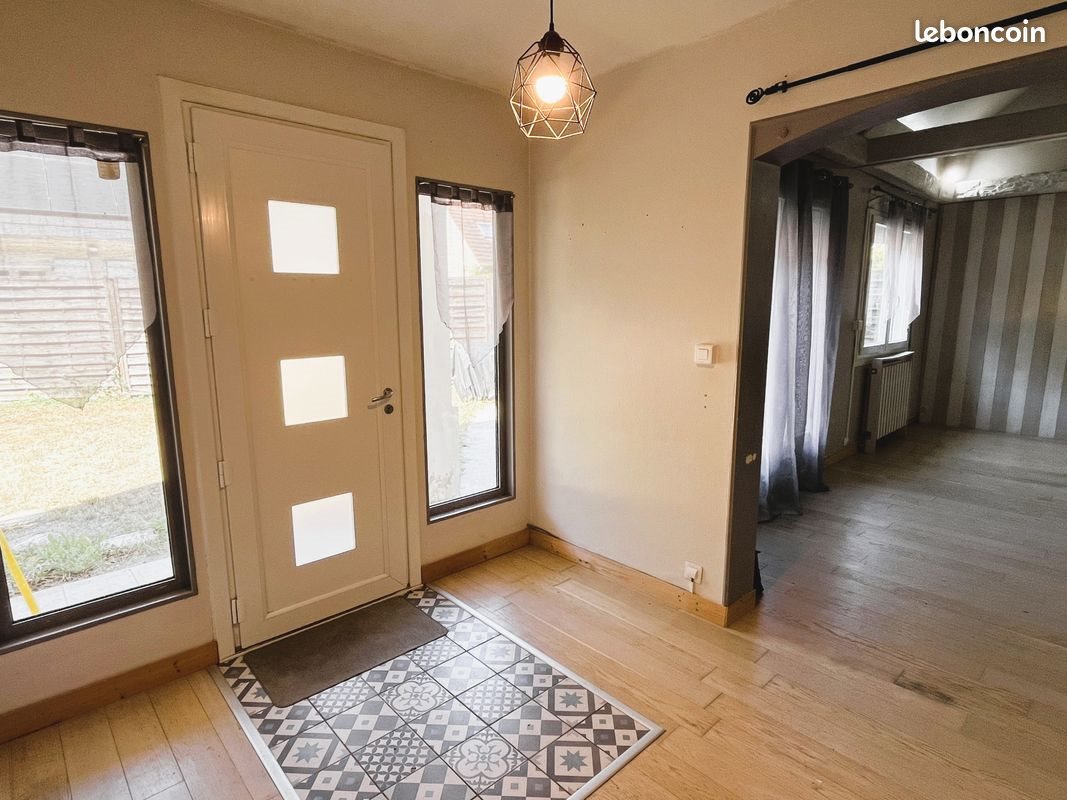 Maison à vendre, 84m², Pont-Sainte-Maxence