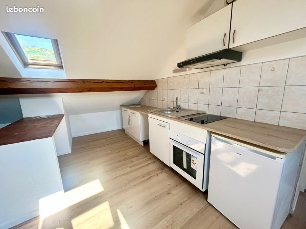 Appartement à louer, 28m², Châtel-Guyon