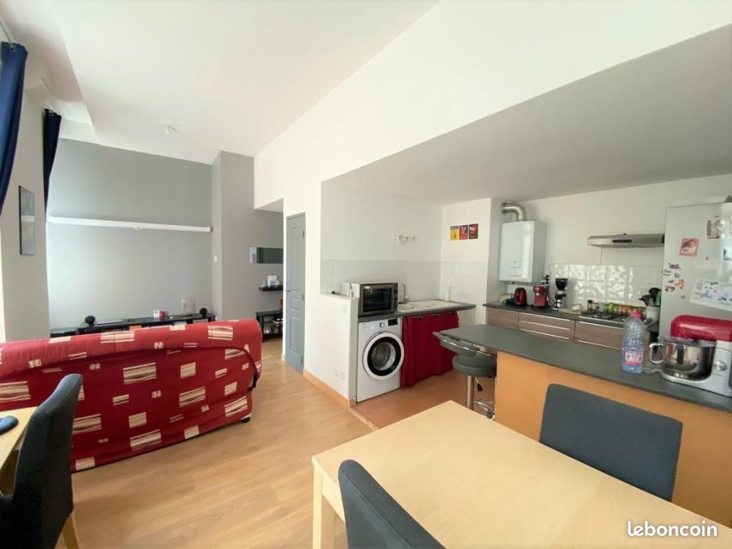 Appartement à louer, 53m², Riom
