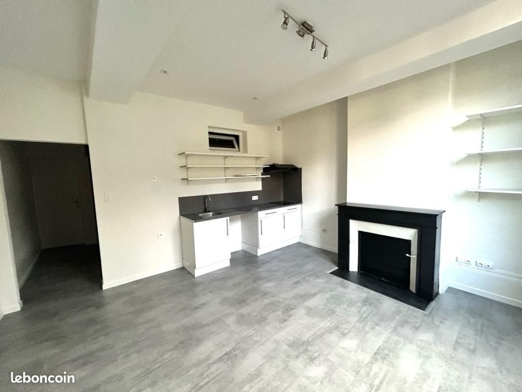 Appartement à louer, 34m², Riom