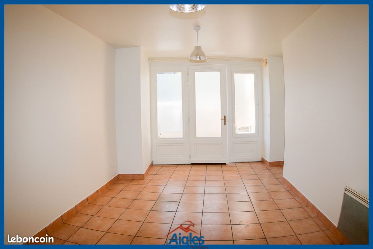 Appartement à louer, 41m², Champeix