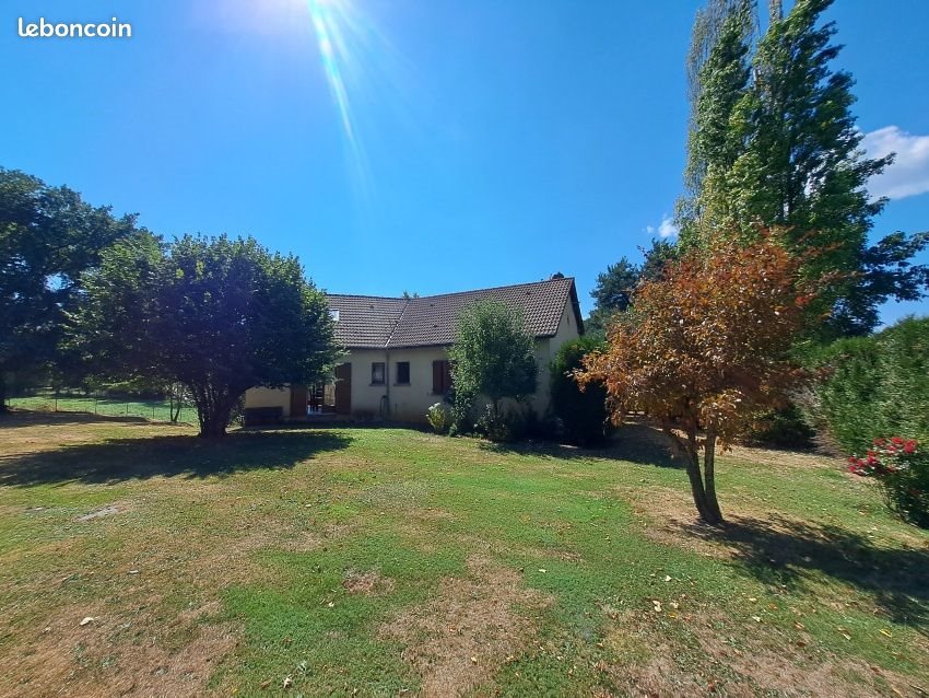 Maison à vendre, 135m², Manzat