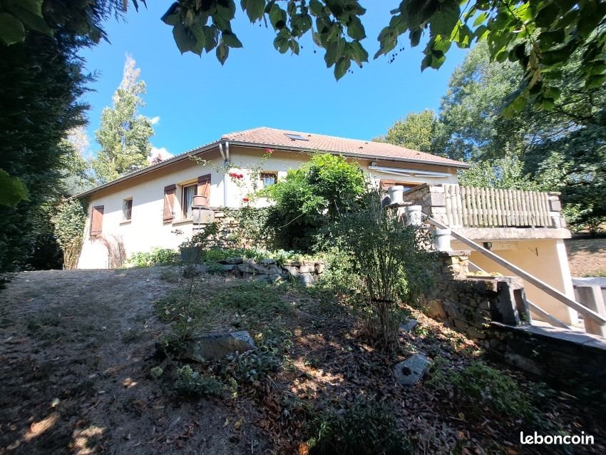 Maison à vendre, 135m², Manzat