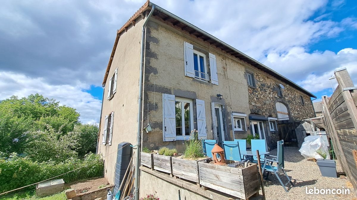 Maison à vendre, 172m², Manzat