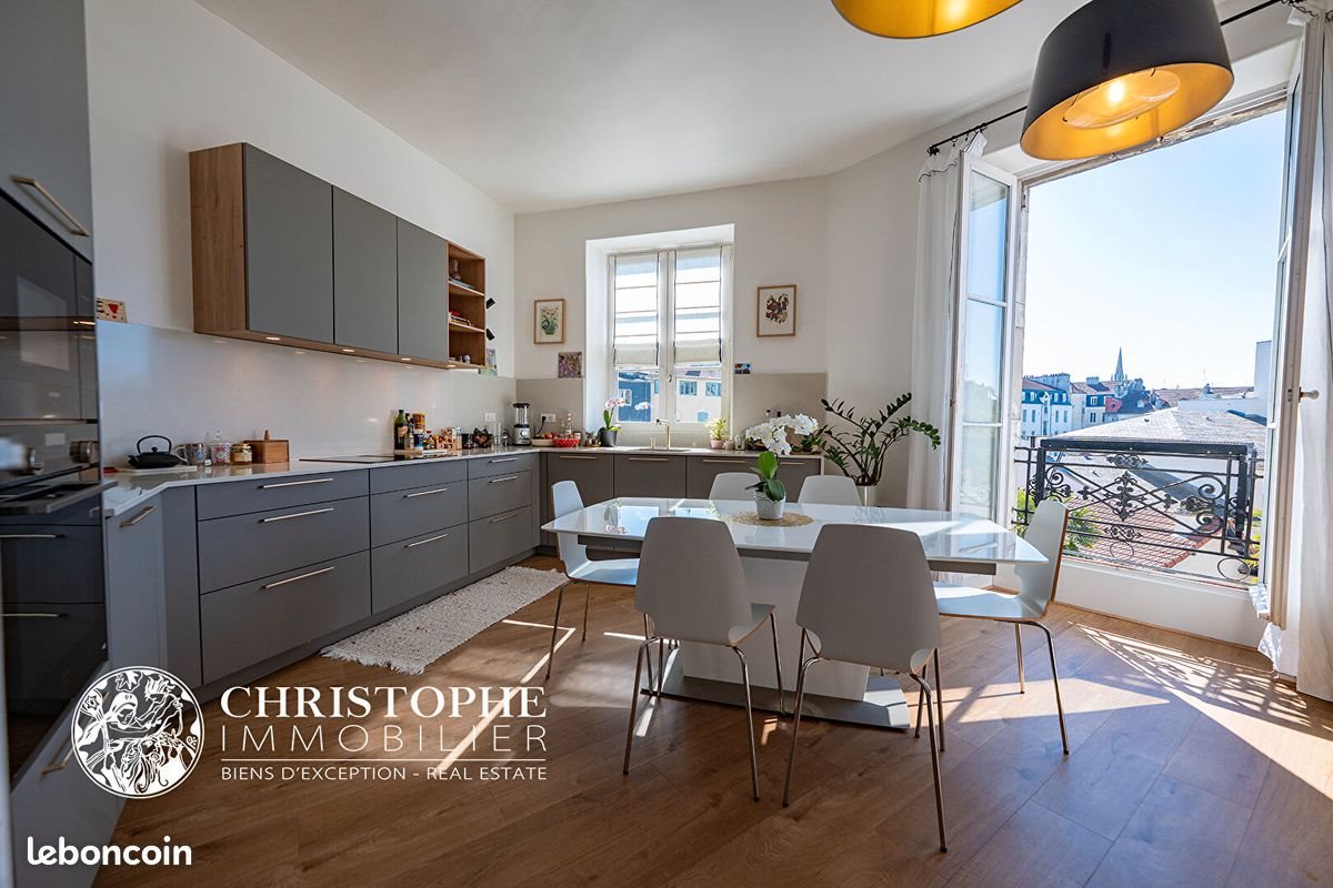 Appartement à vendre, 175m², Pau