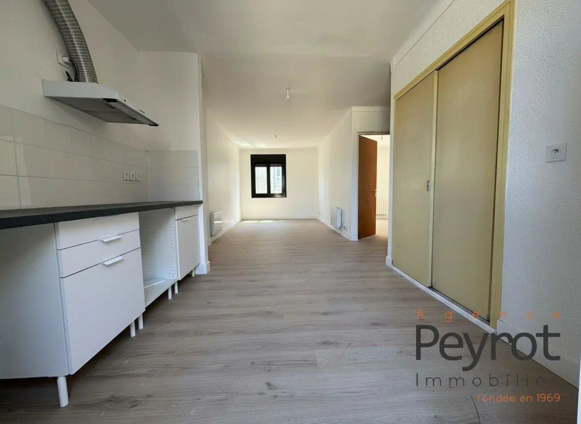 Appartement à vendre, 70m², Bourg-Madame