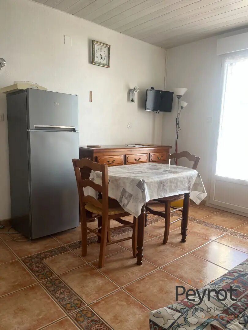 Appartement à louer, 26m², Font-Romeu-Odeillo-Via