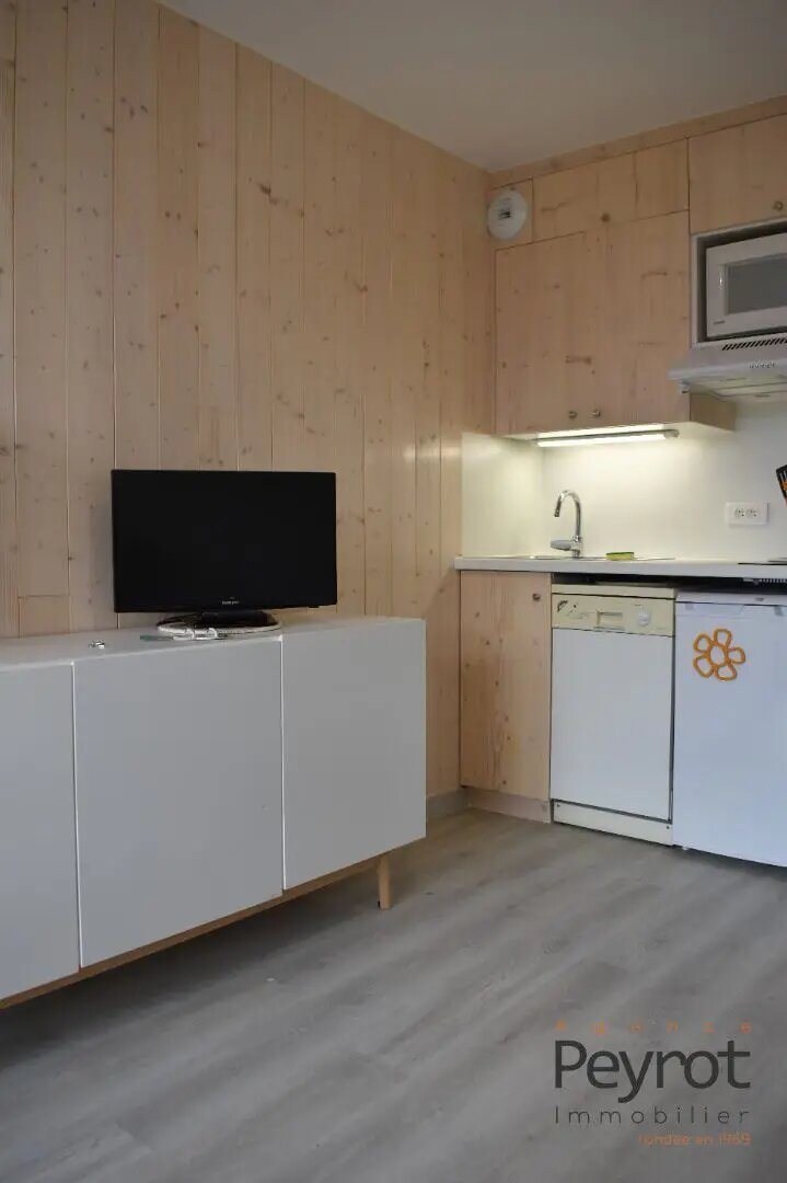 Appartement à louer, 20m², Font-Romeu-Odeillo-Via