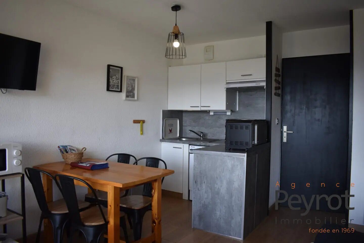 Appartement à louer, 21m², Font-Romeu-Odeillo-Via