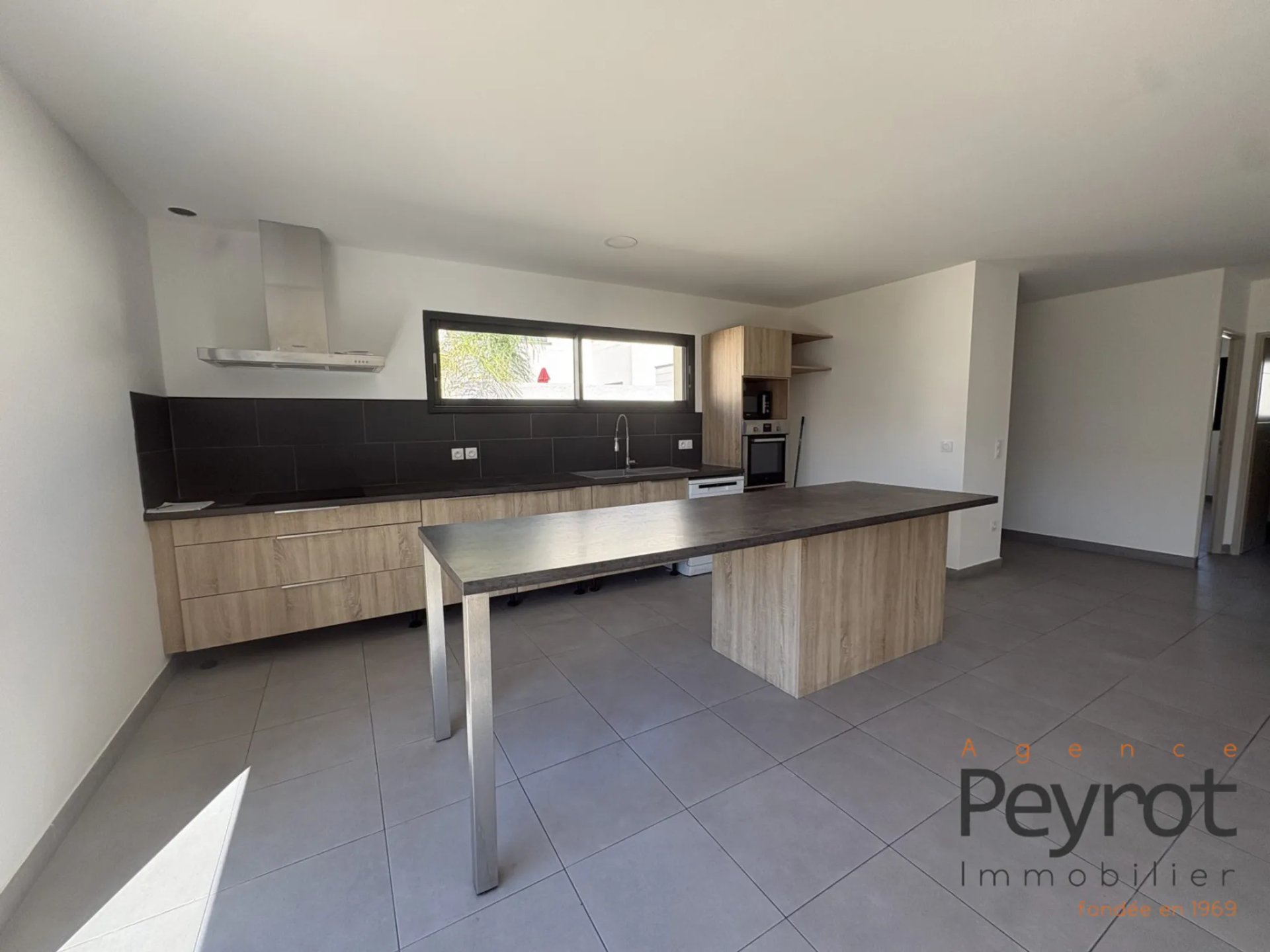 Maison à vendre, 110m², Villeneuve-de-la-Raho