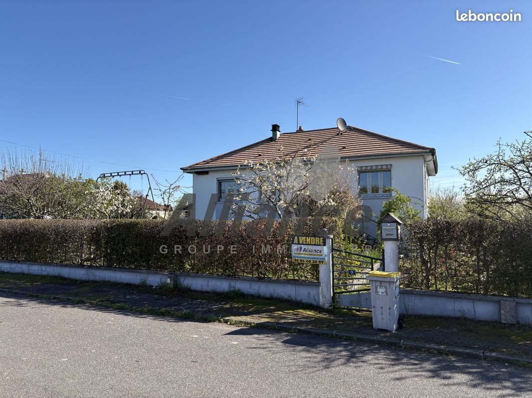 Maison à vendre, 83m², Luxeuil-les-Bains