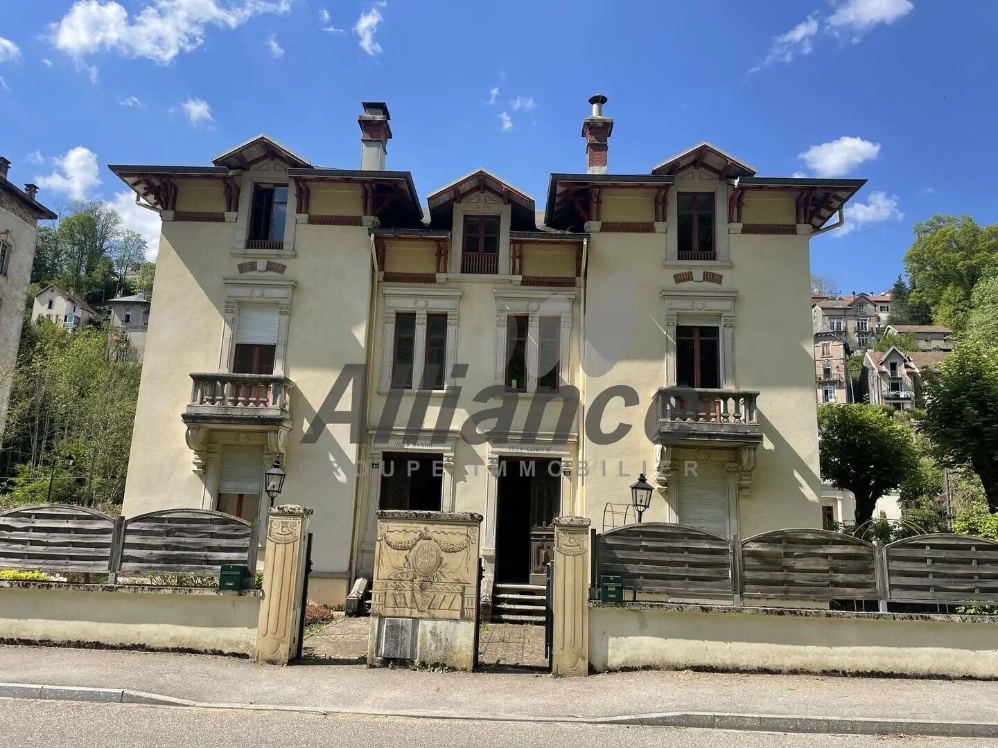 Maison à vendre, 350m², Plombières-les-Bains