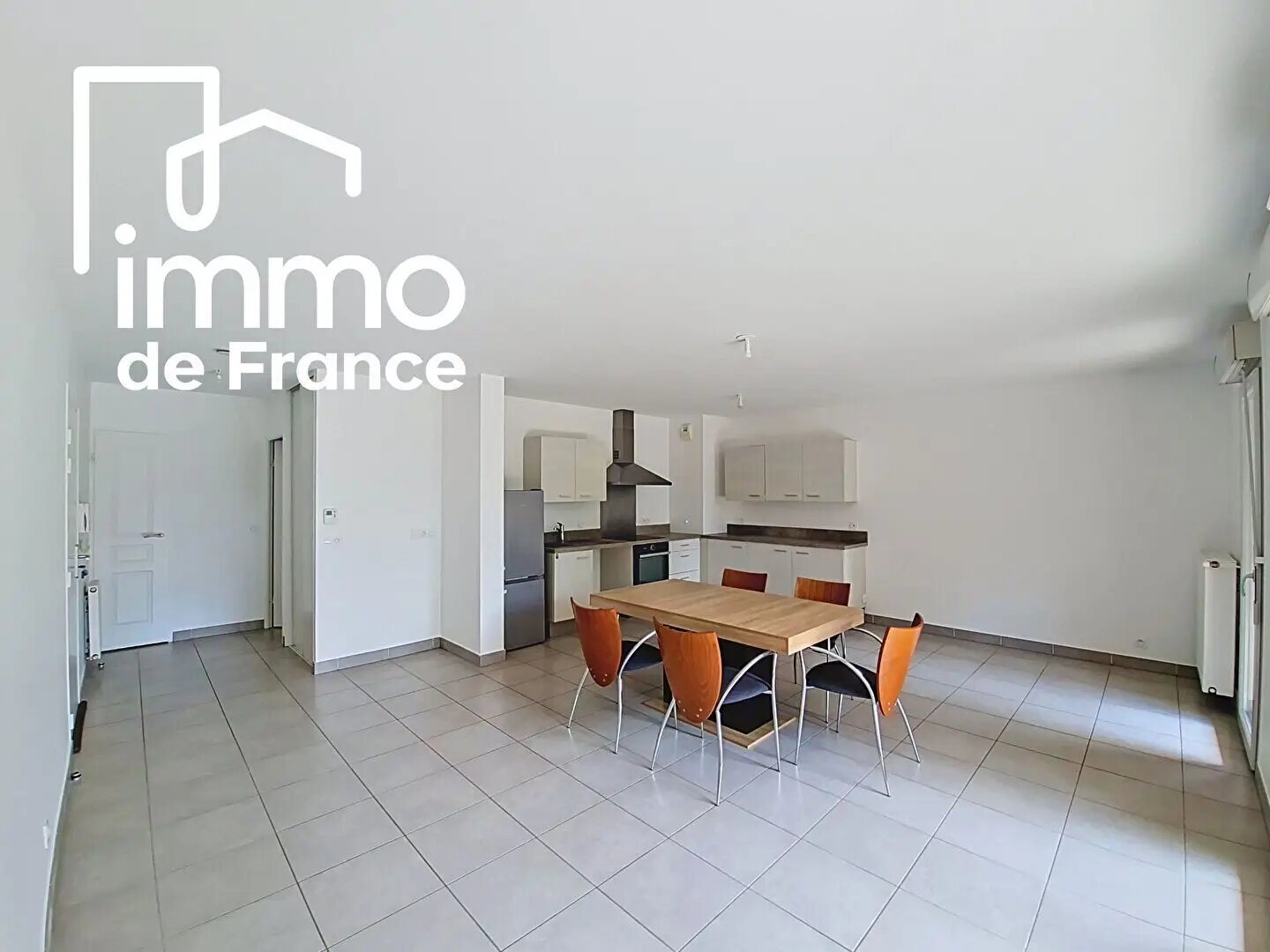 Appartement à louer, 82m², Valleiry