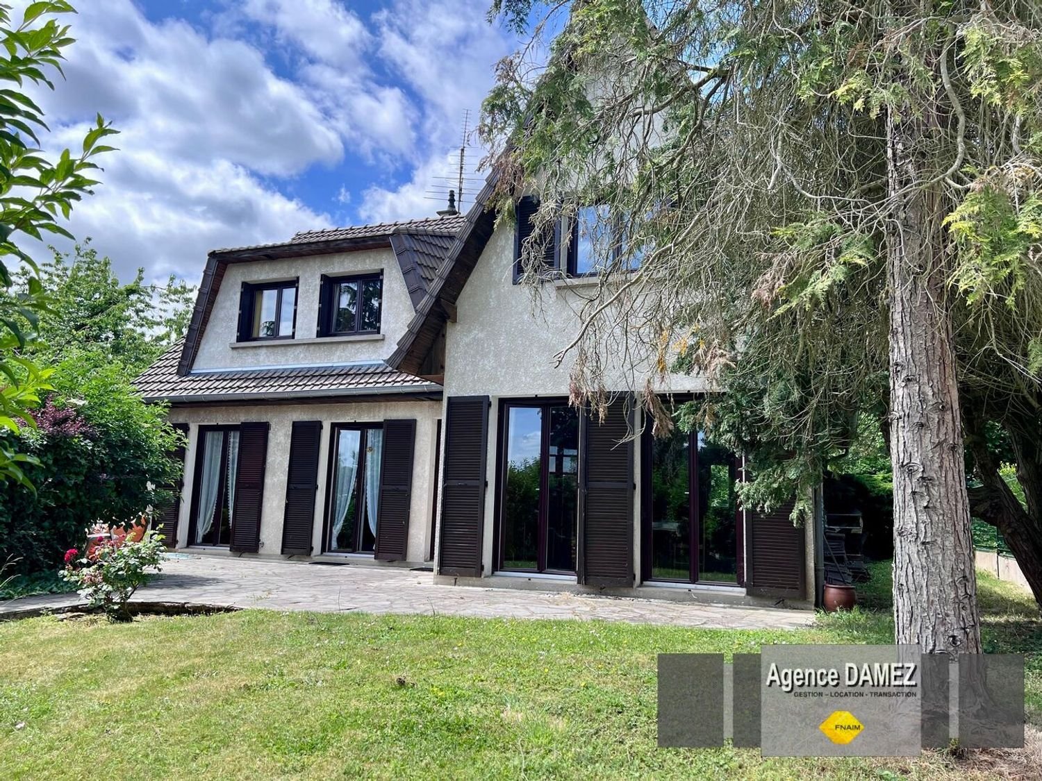Maison à vendre, 161m², Sainte-Mesme