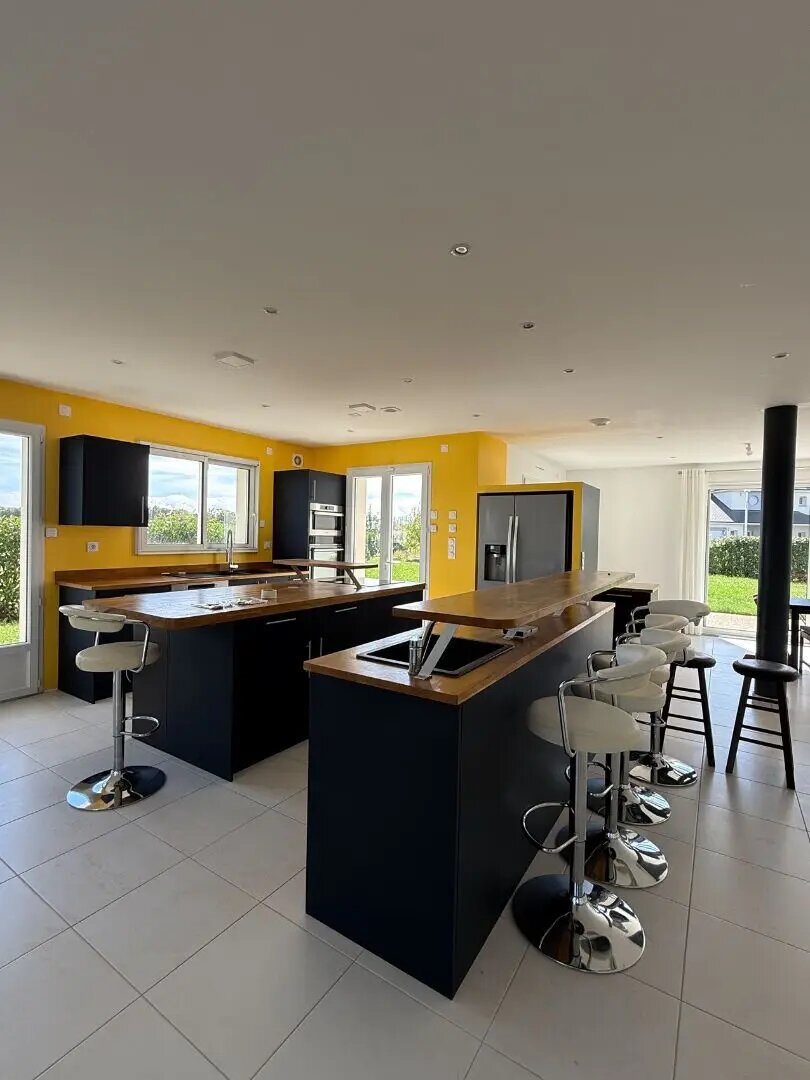 Maison à louer, 254m², Fontaine-la-Mallet