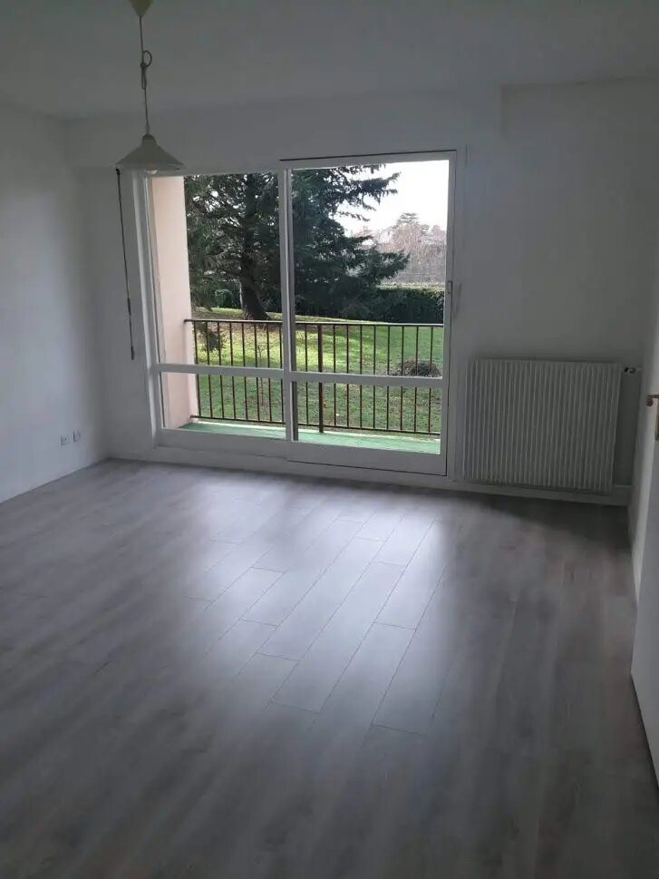 Appartement à louer, 30m², Combs-la-Ville