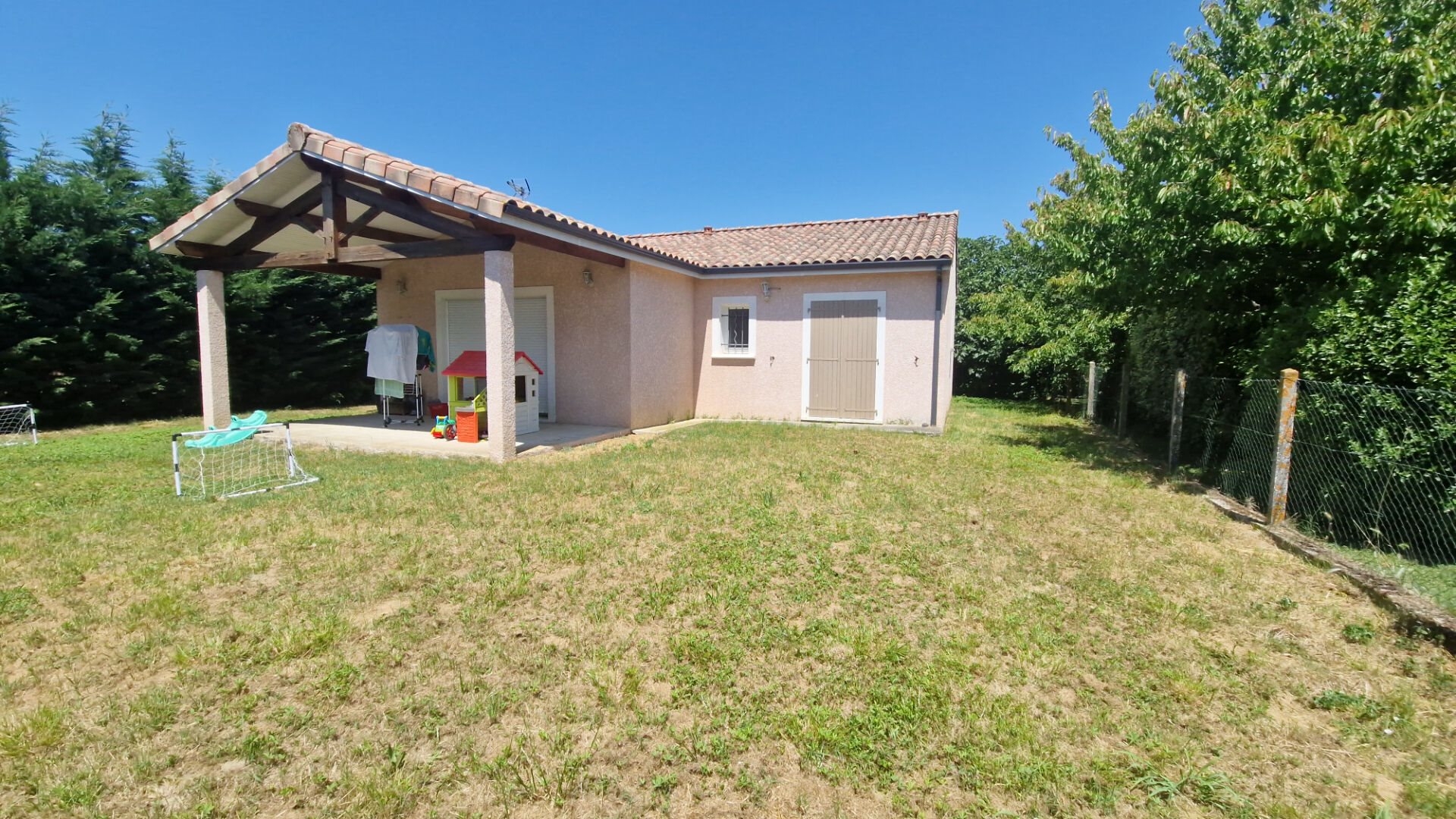 Maison à vendre, 105m², Monbéqui