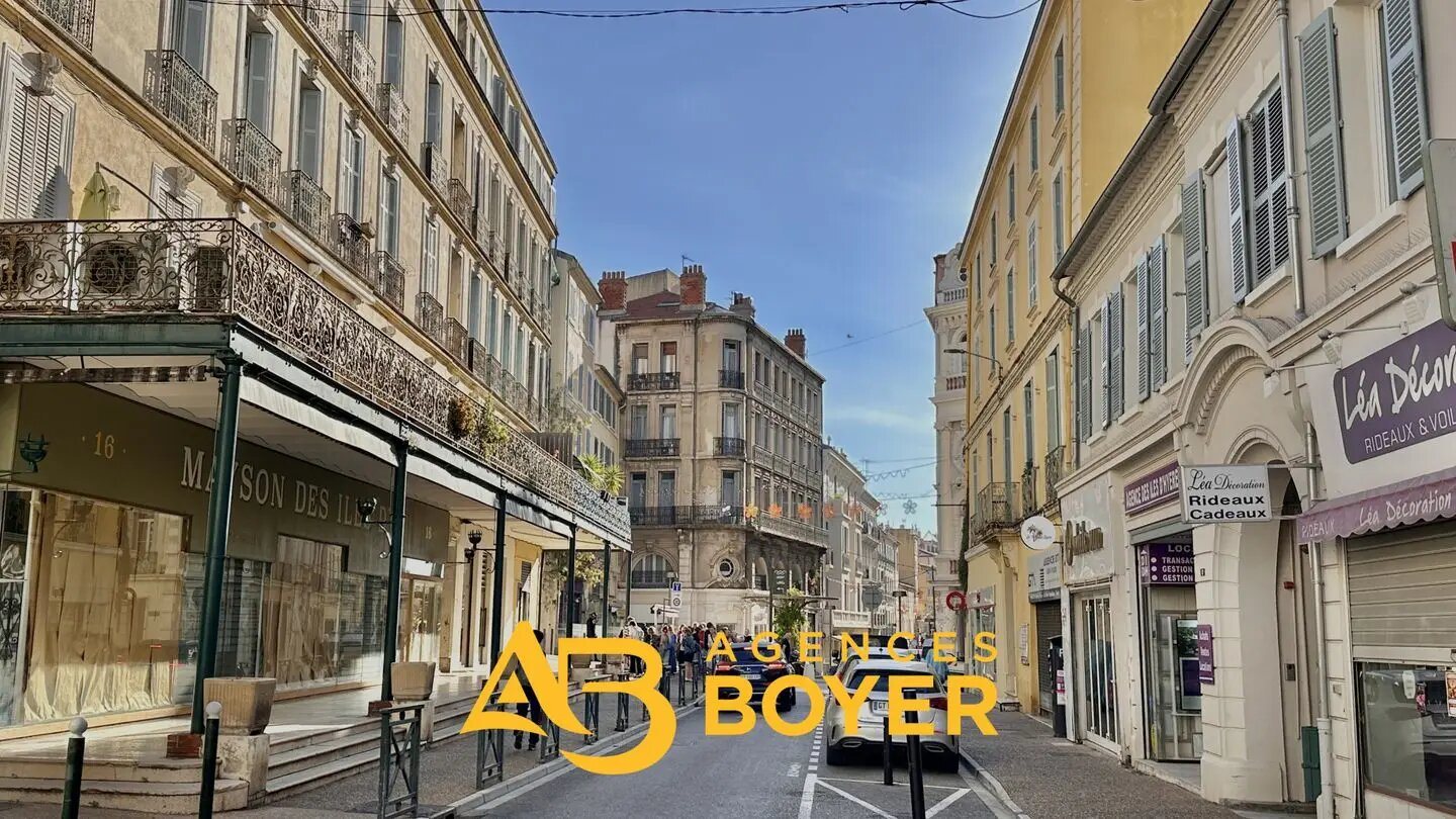 Appartement à vendre, 90m², Hyères