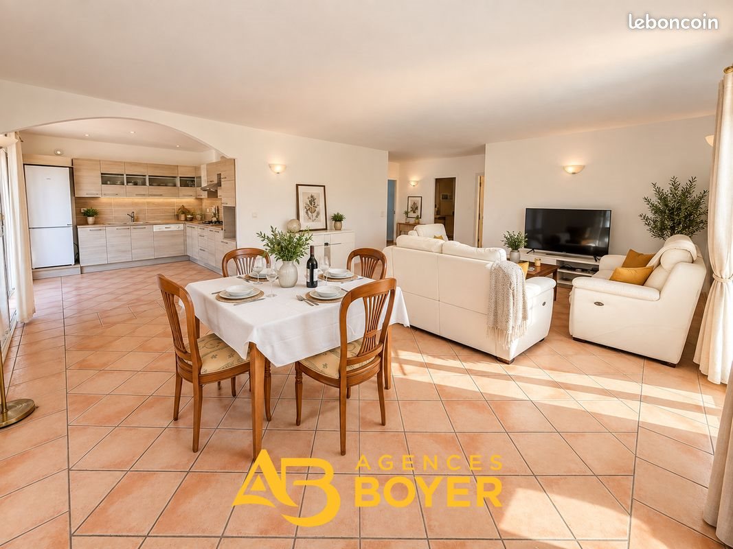Maison à vendre, 153m², Bandol