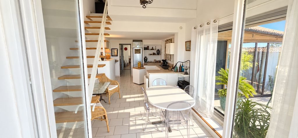Appartement à vendre, 82m², Sanary-sur-Mer