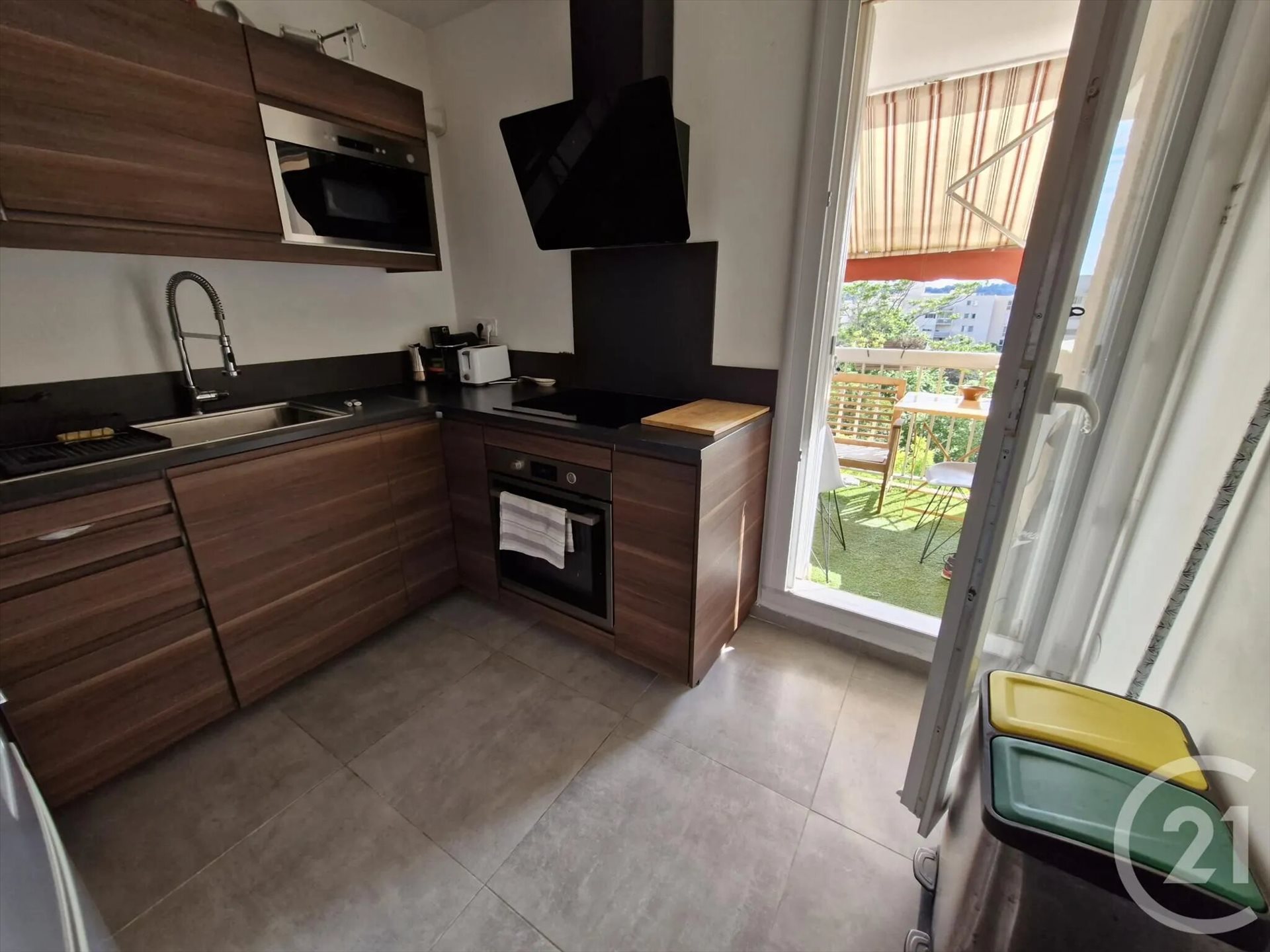 Appartement à louer, 47m², Toulon