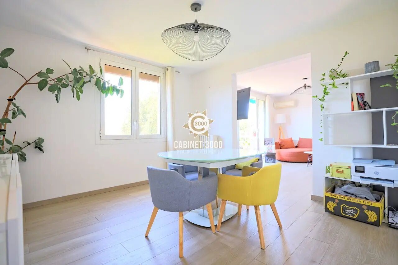 Appartement à vendre, 92m², Hyères