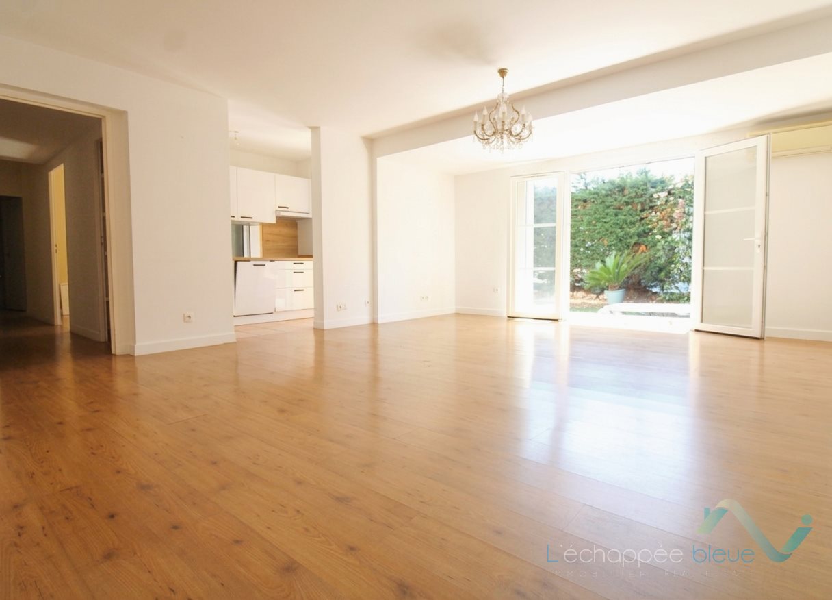 Appartement à vendre, 78m², Cogolin