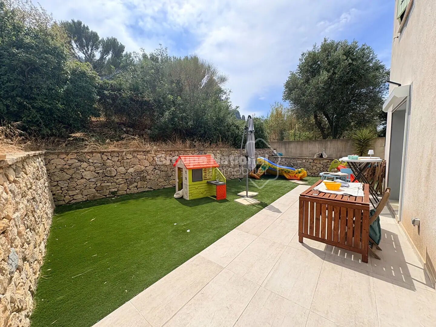 Maison à louer, 100m², Le Revest-les-Eaux