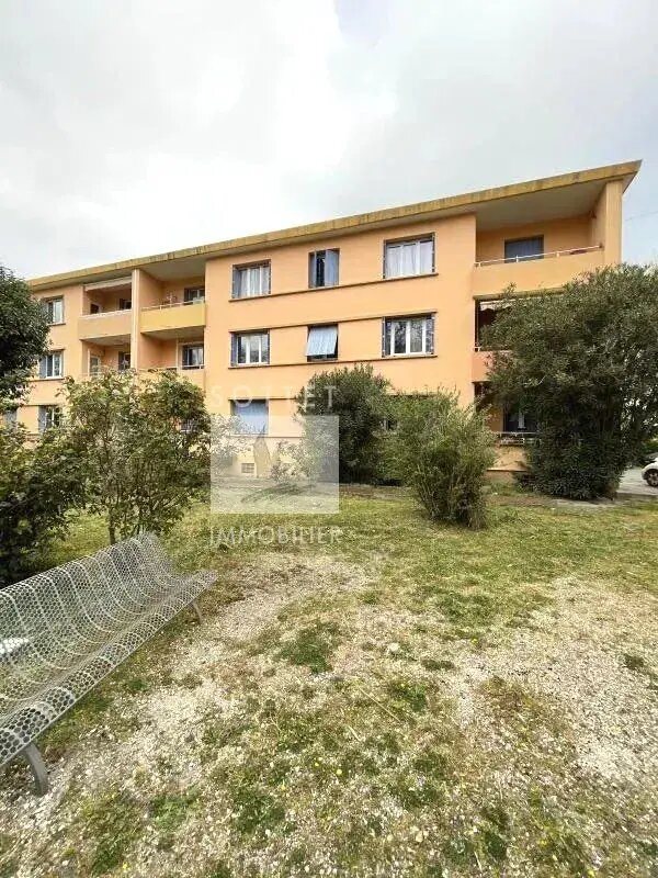 Appartement à louer, 56m², Bollène