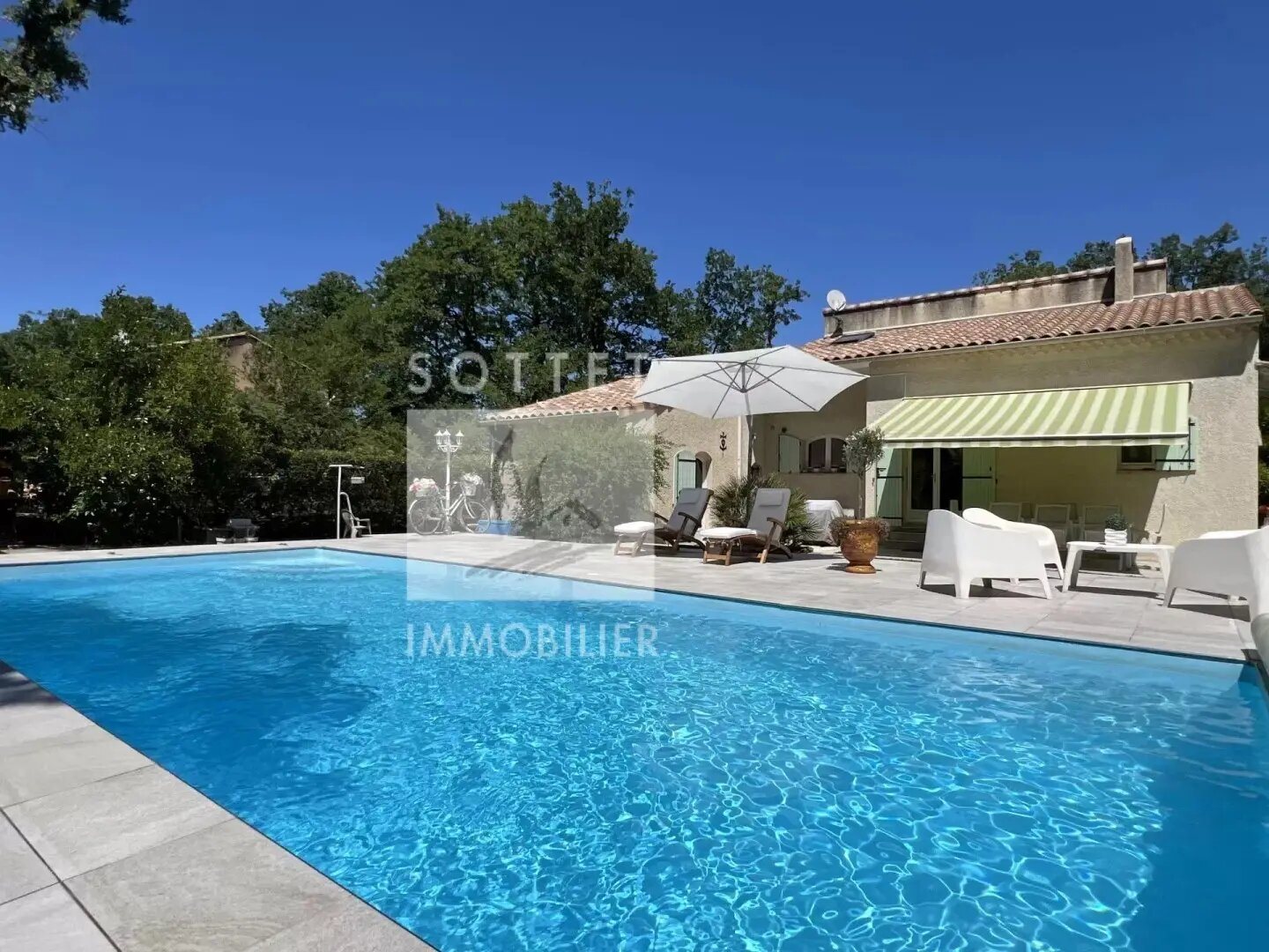 Maison à vendre, 146m², Bollène