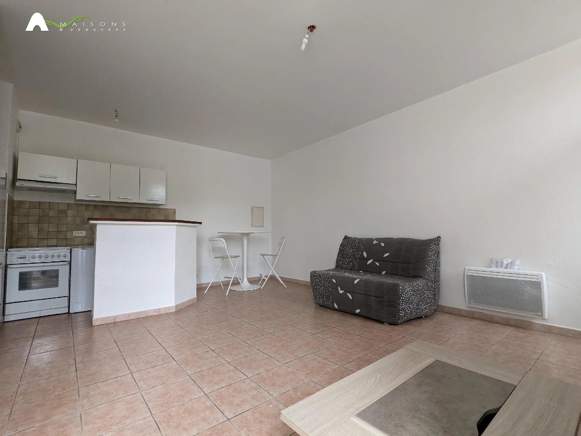 Appartement à louer, 40m², Meyrargues