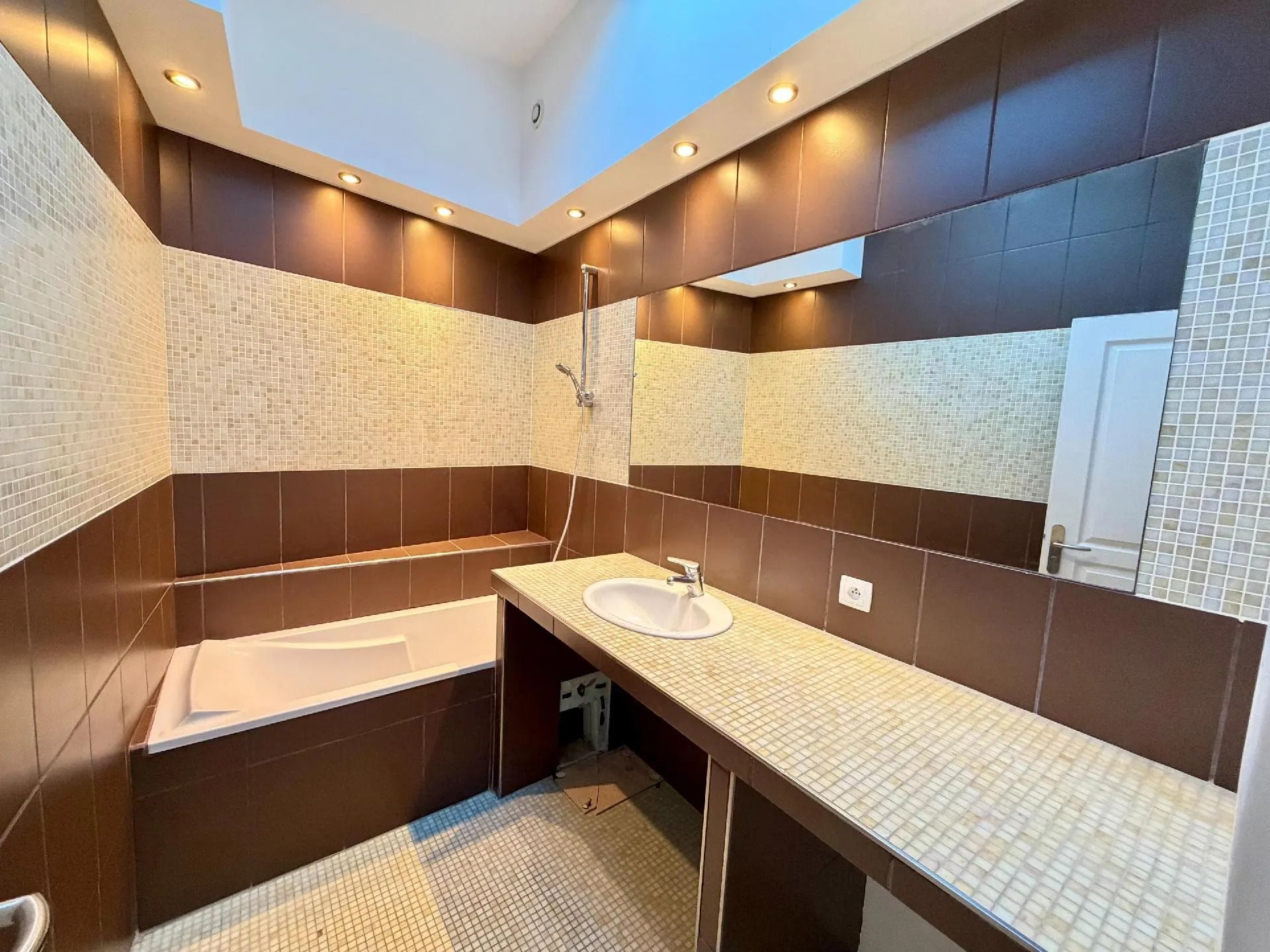 Appartement à louer, 52m², Pertuis