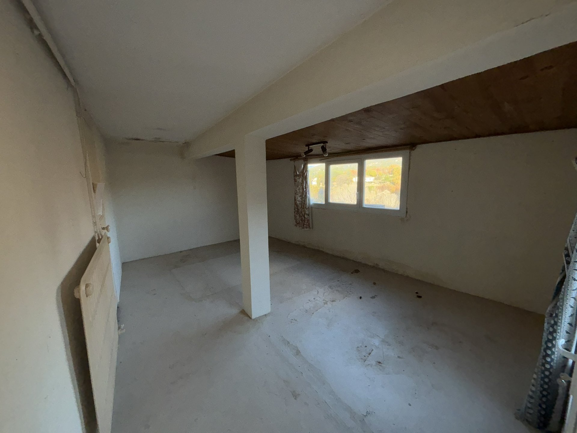 Maison à vendre, 150m², Mirabel-aux-Baronnies