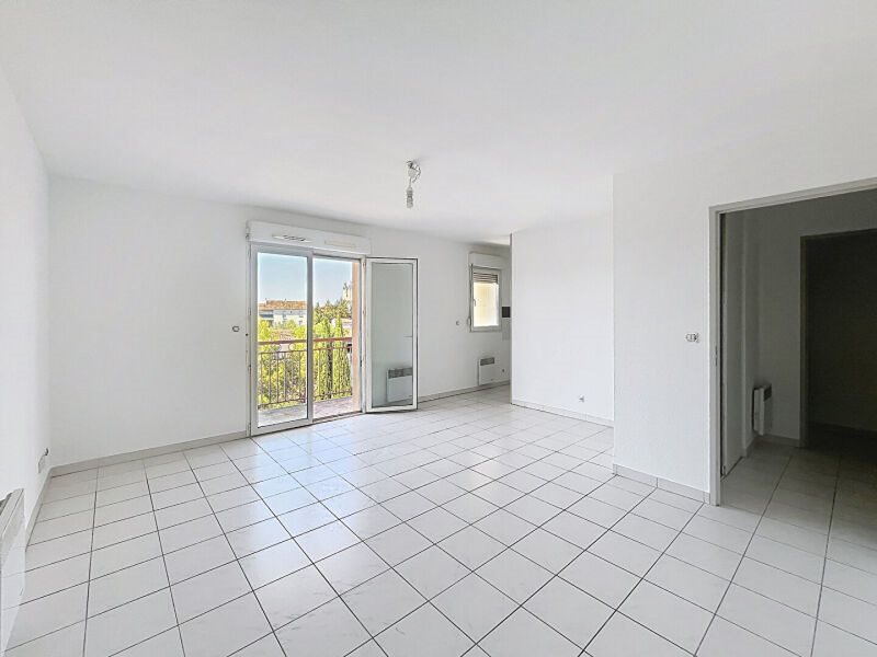 Appartement à vendre, 45m², Jonquières