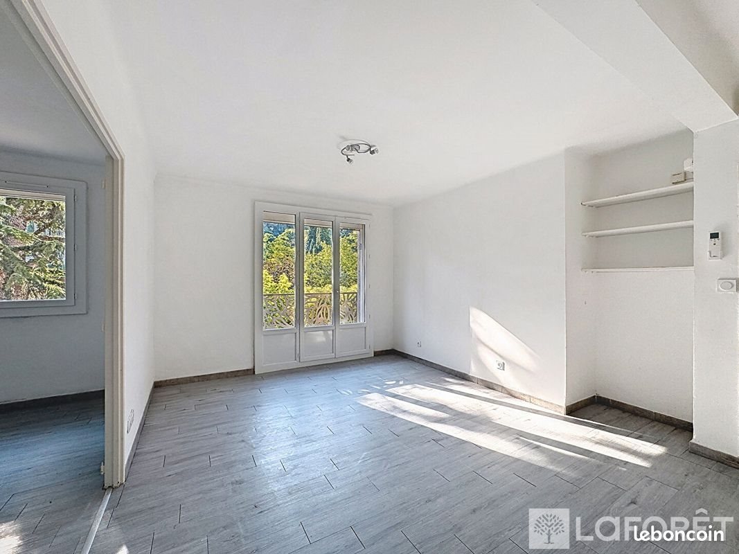 Appartement à louer, 62m², Orange