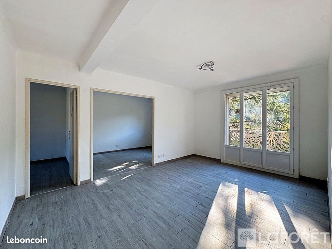 Appartement à louer, 62m², Orange